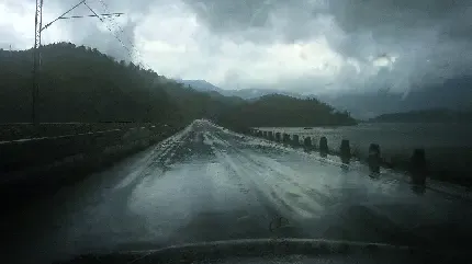  عکس باران در شب