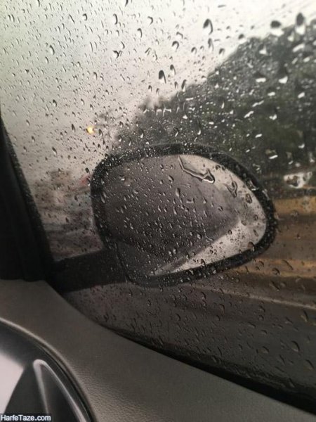  عکس باران روی شیشه ماشین در شب