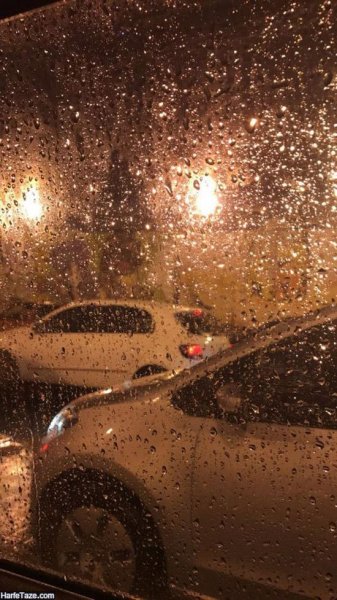 عکس باران پشت شیشه ماشین