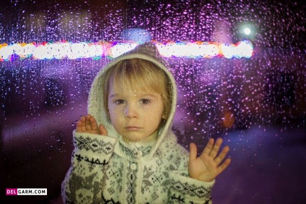  عکس شیشه بارانی برای پروفایل
