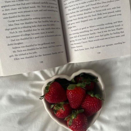  عکس توت فرنگی کیوت