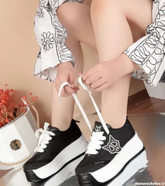 عکس کفش اسپرت دخترانه لاکچری