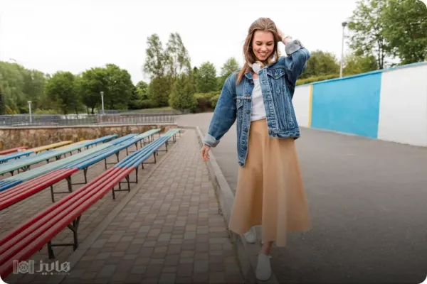  ژست عکاسی دخترانه در خانه