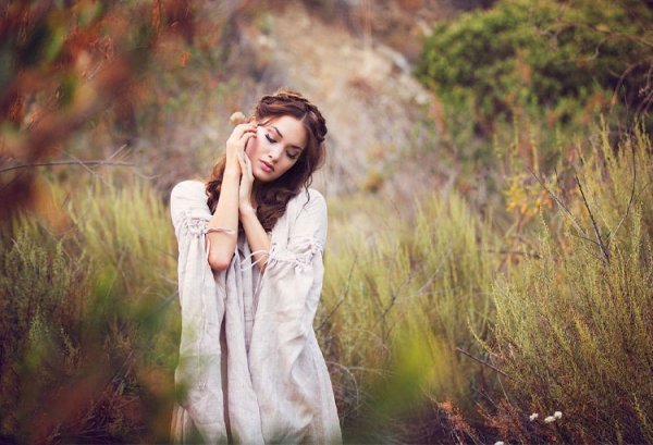  ژست عکاسی در باغ