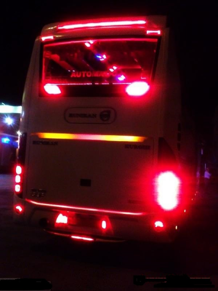  عکس اتوبوس در شب