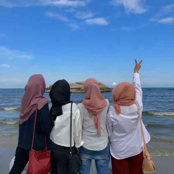  عکس چهار نفره دخترانه اسپرت