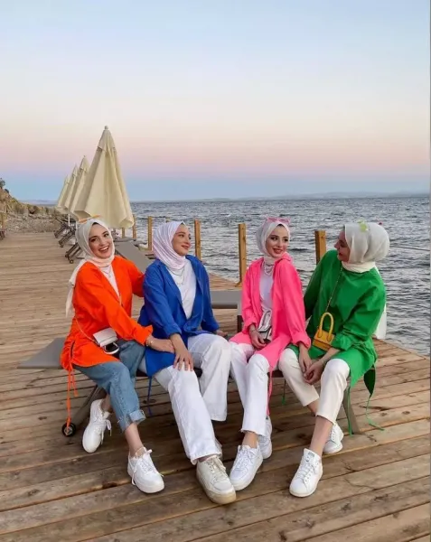  عکس چهار نفره دخترانه اسپرت