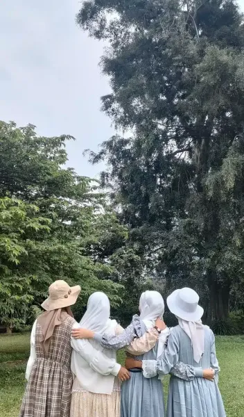  عکس دخترانه چهار نفره شیک