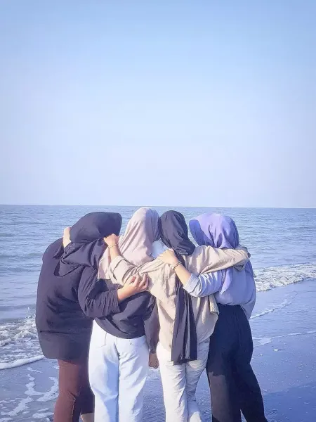  عکس دخترانه چهار نفره شیک