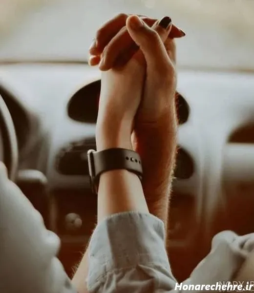  عکس دست ب دست عاشقانه