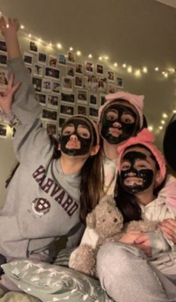  عکس پروفایل سه دختر خفن