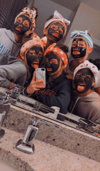  عکس پروفایل سه دختر خفن