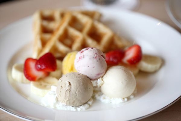  عکس بستنی قیفی شکلاتی