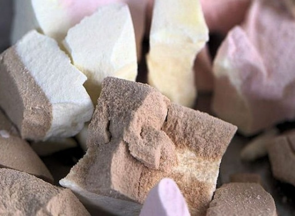 عکس بستنی خشک خارجی