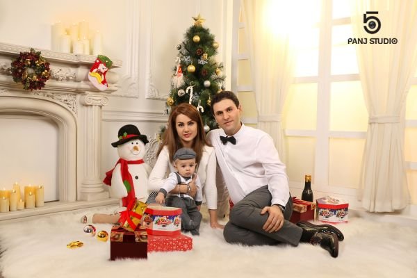 تم تولد کریسمس دخترانه