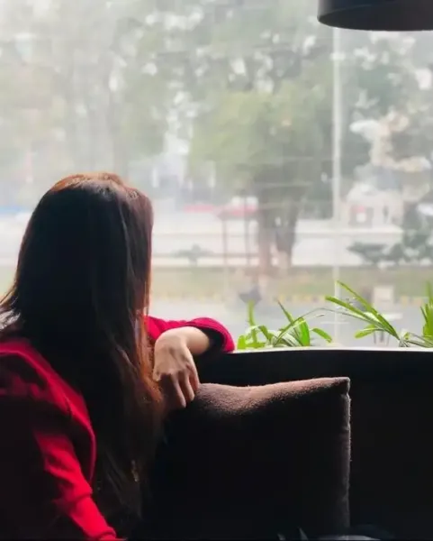 عکس پروفایل دخترونه ۱۲ ساله برای شاد