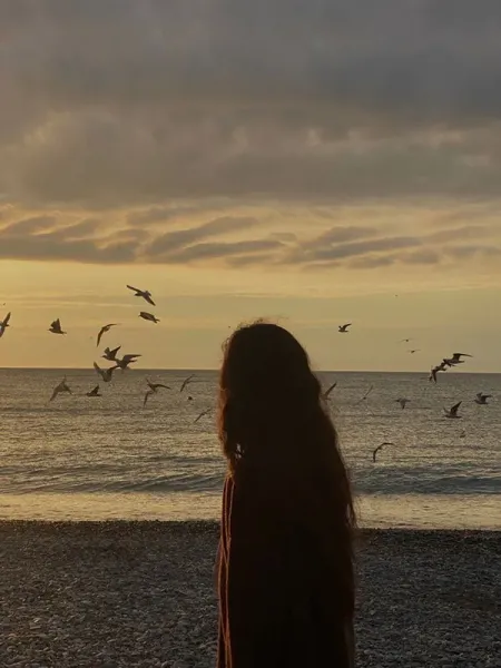  پروفایل دخترونه غمگین