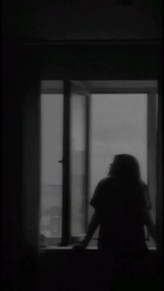  پروفایل دخترونه غمگین