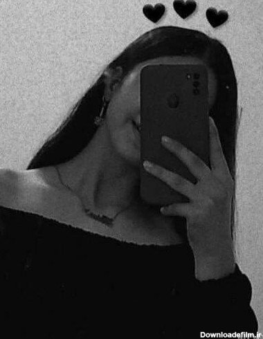  پروفایل دخترونه سیاه سفید با گوشی