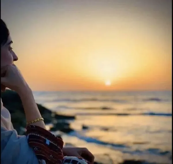  عکس دختر بلوچ ساده