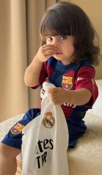  پروفایل بارسلونا پسرانه