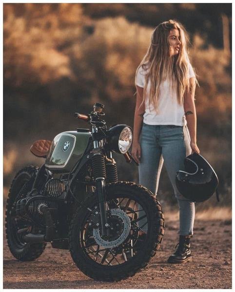  پروفایل دختر با موتور