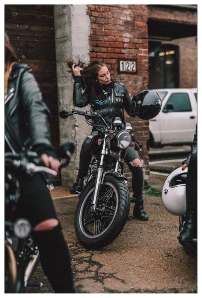  پروفایل دختر با موتور