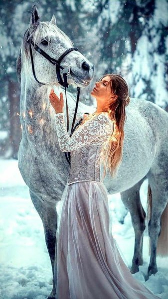  پروفایل دختر با اسب