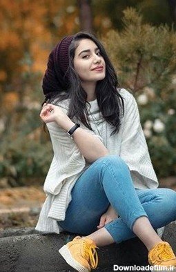  عکس پروفایل دختر پشت ب دوربین