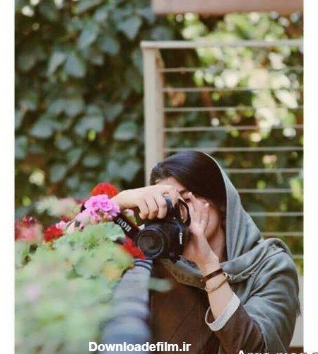  عکس دختر با دوربین عکاسی