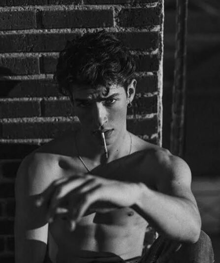 پروفایل دختر پسند