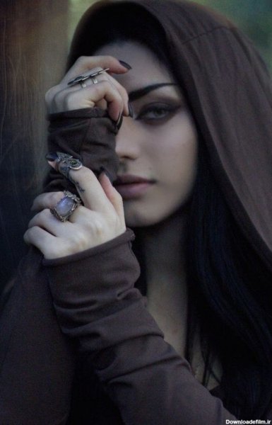  عکس پروفایل ملکه تنهایی