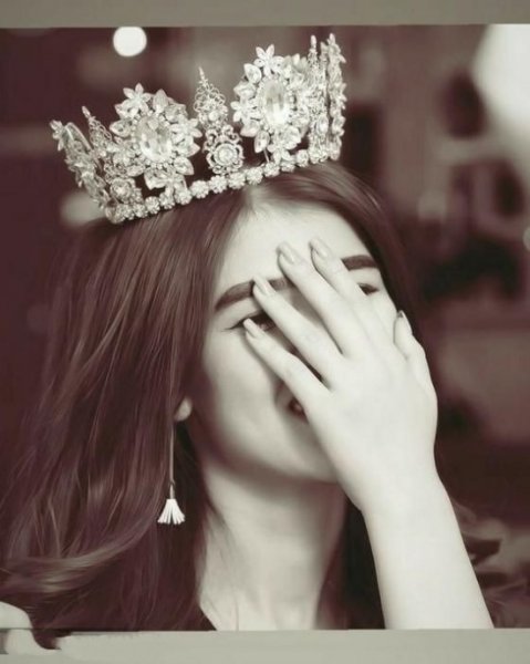  پروفایل تاج ملکه