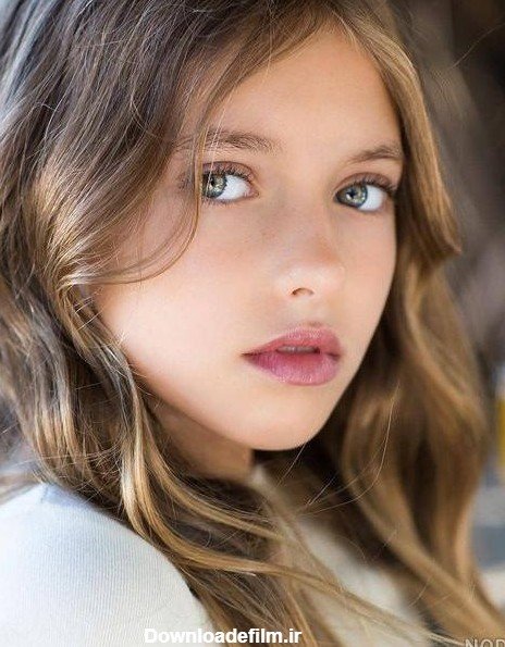  پروفایل دختر جوان