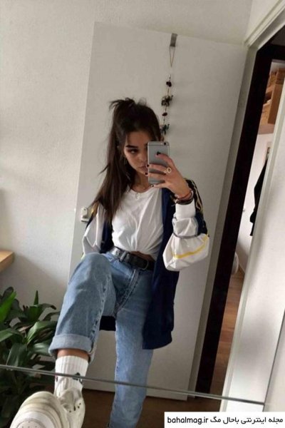  ژست عکس جلو اینه دخترانه