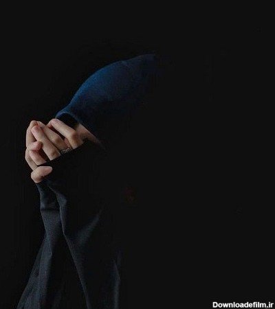  عکس دختر جلو اینه طبیعی با حجاب