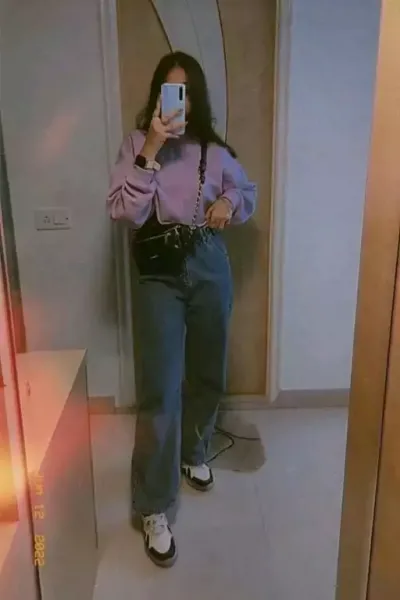  عکس دختر با گوشی سامسونگ برای پروفایل