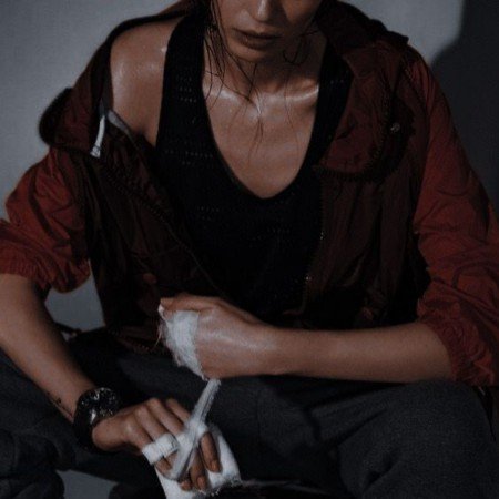  عکس دختر بوکسور فیک