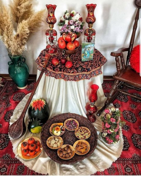  عکس سفره شب یلدا سنتی