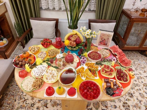  عکس سفره شب یلدا سنتی