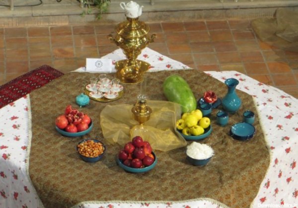  عکس لباس سنتی پسرانه برای شب یلدا