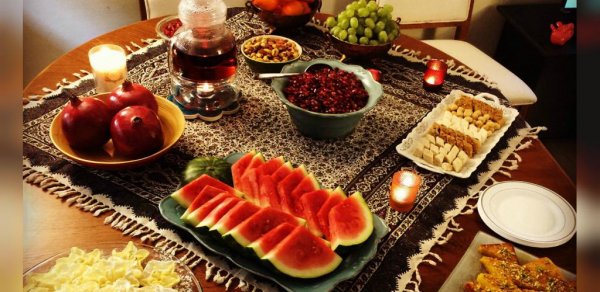  عکس شب یلدا سنتی ایرانی