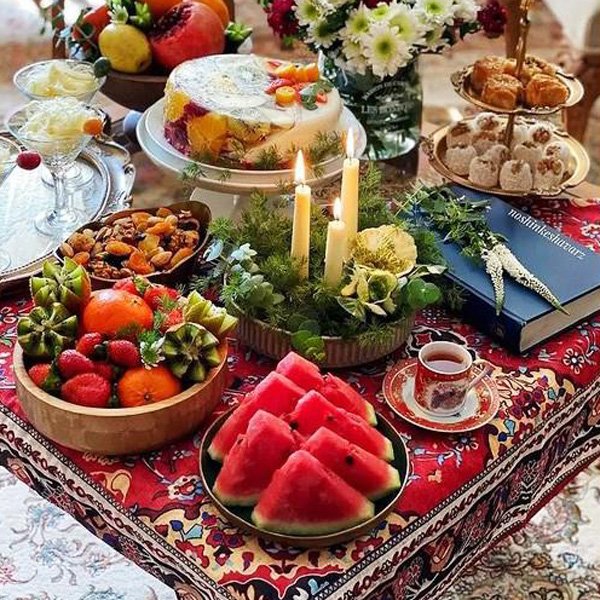  عکس یلدای لاکچری میز پذیرایی