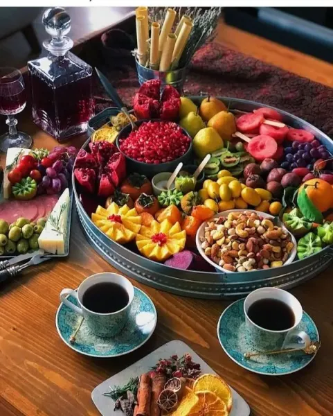  عکس میز یلدا