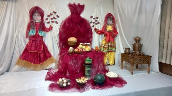  عکس میز یلدا برای مدرسه