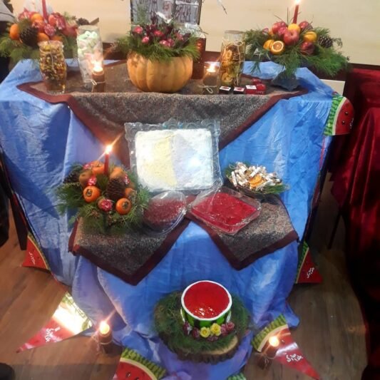  عکس میز یلدا برای مدرسه