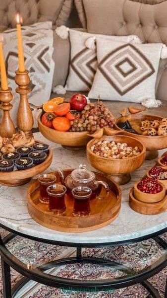  عکس چیدمان میز یلدا