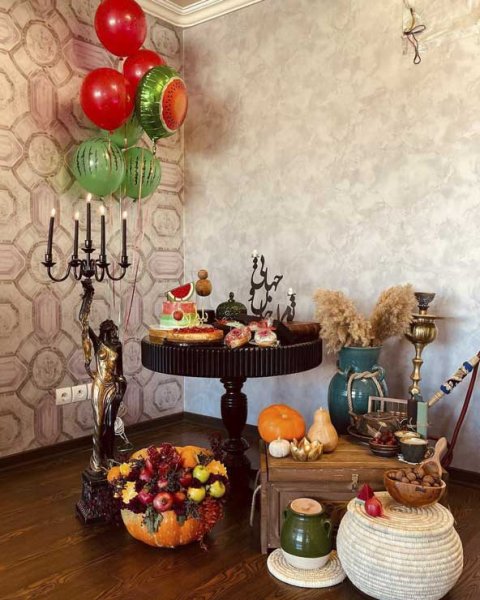  عکس میز چیدن شب یلدا