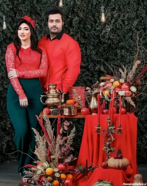  ژست عکس شب یلدا عاشقانه