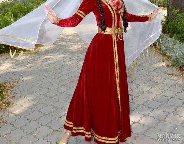  عکس مادر با لباس محلی ایران